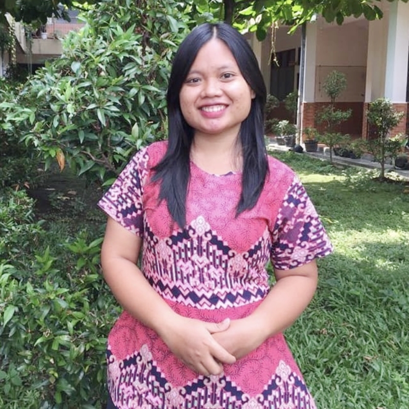 Esti Julianita Ginting, M.Pd.