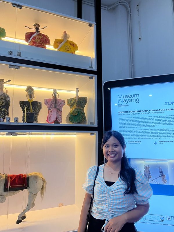Esti Julianita Ginting, M.Pd